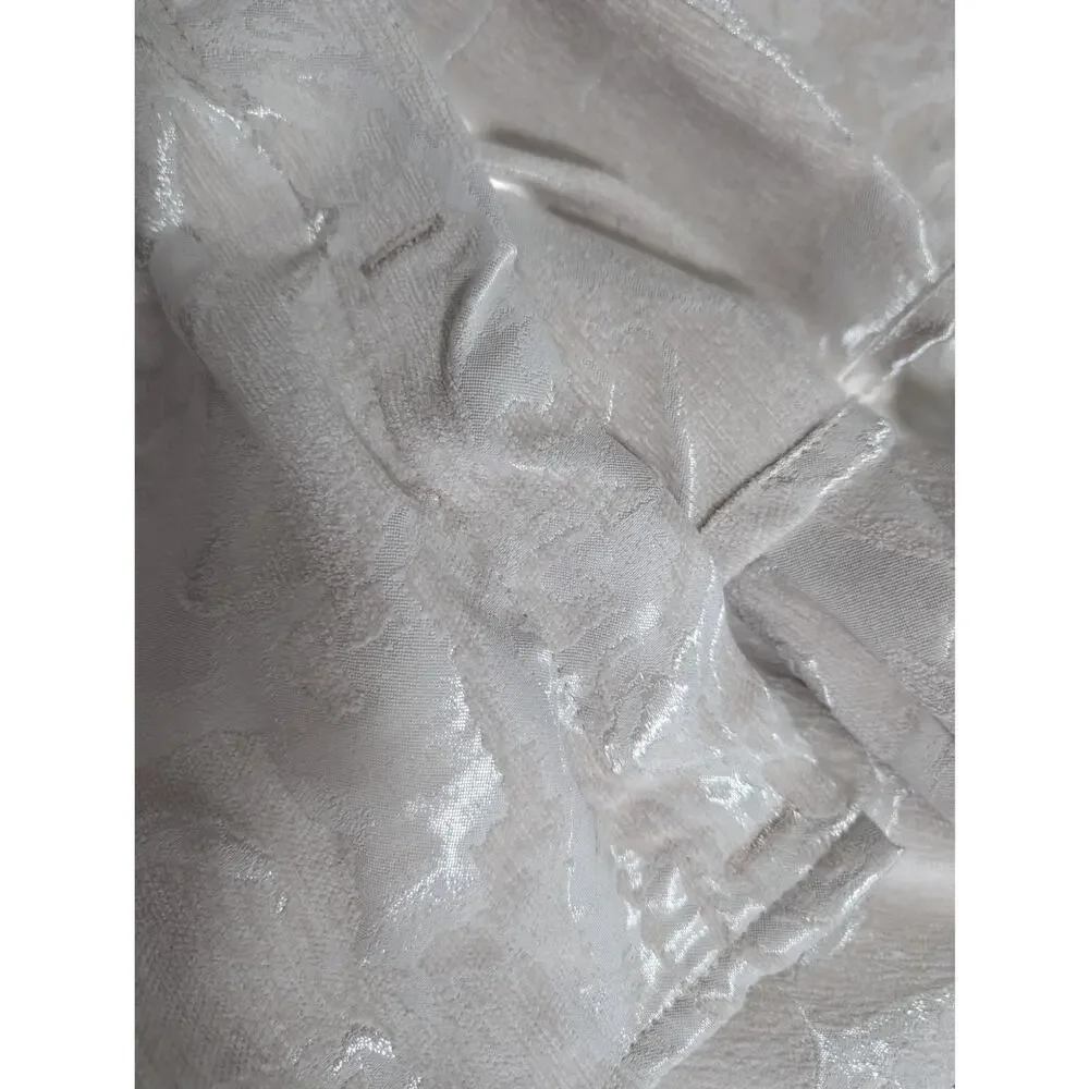STUNNING GORGEOUS PINK/SILVER BIG ROSES W/SATIN SHEEN FABRIC SHOWER CURTAIN!
